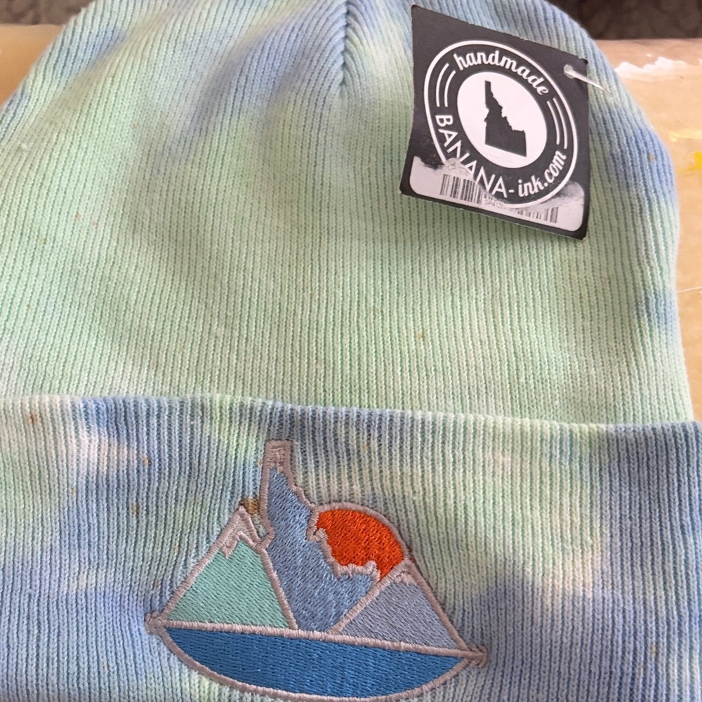 Banana-Ink Tie-Dye Beanie - Blue and Green